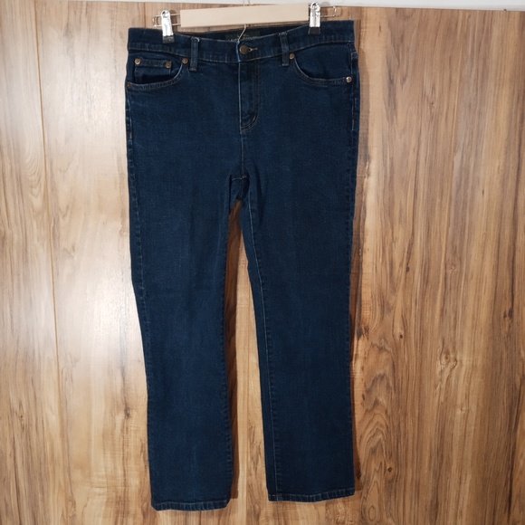 Lauren Jean's - Picture 4 of 7